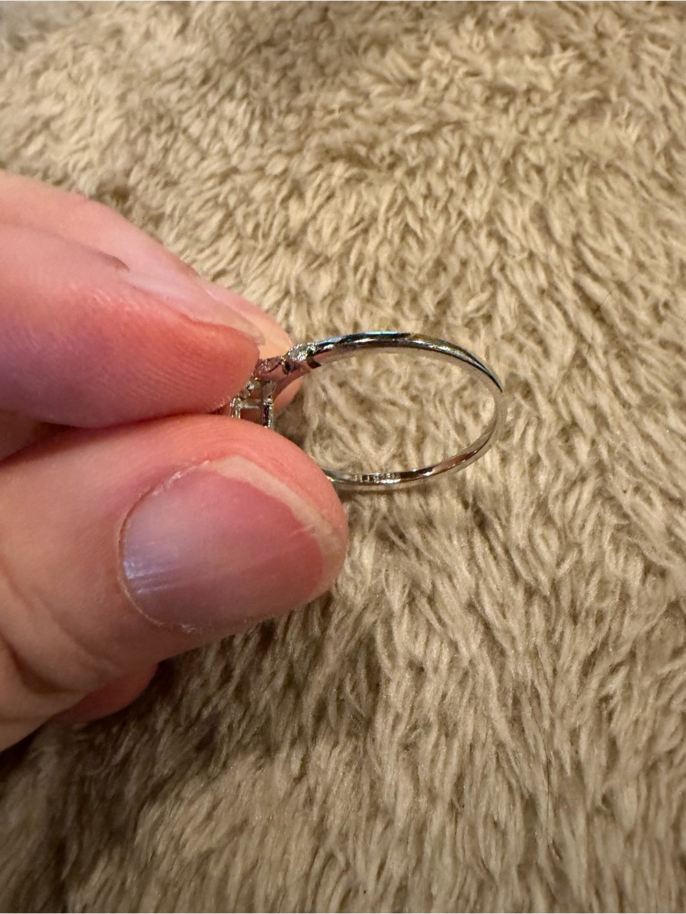 Moissanite sterling silver ring - Picture 4 of 4